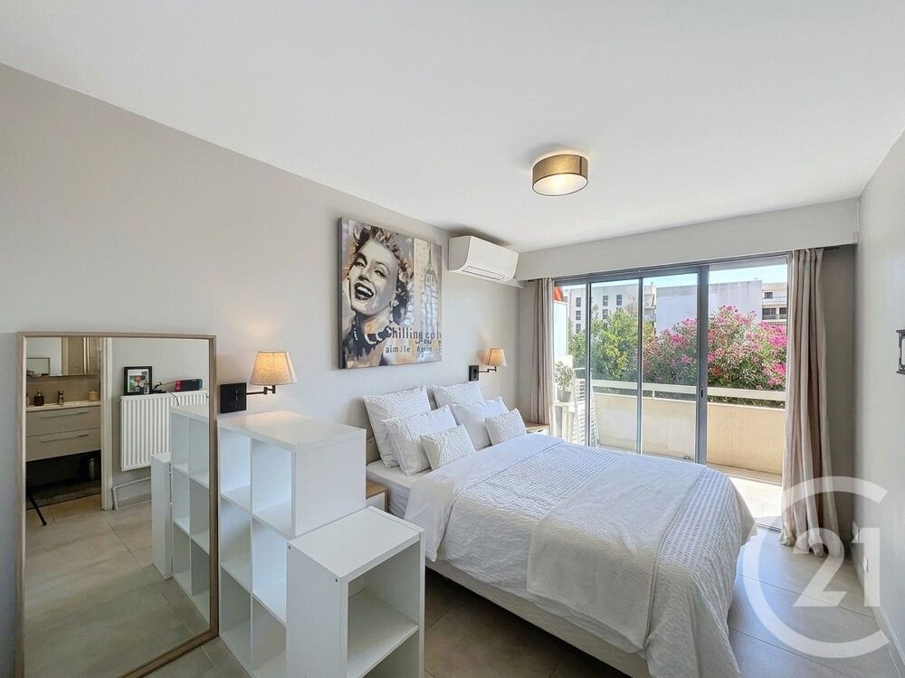 location Appartement - 4 pièce(s) - 64 m² Antibes (06600)