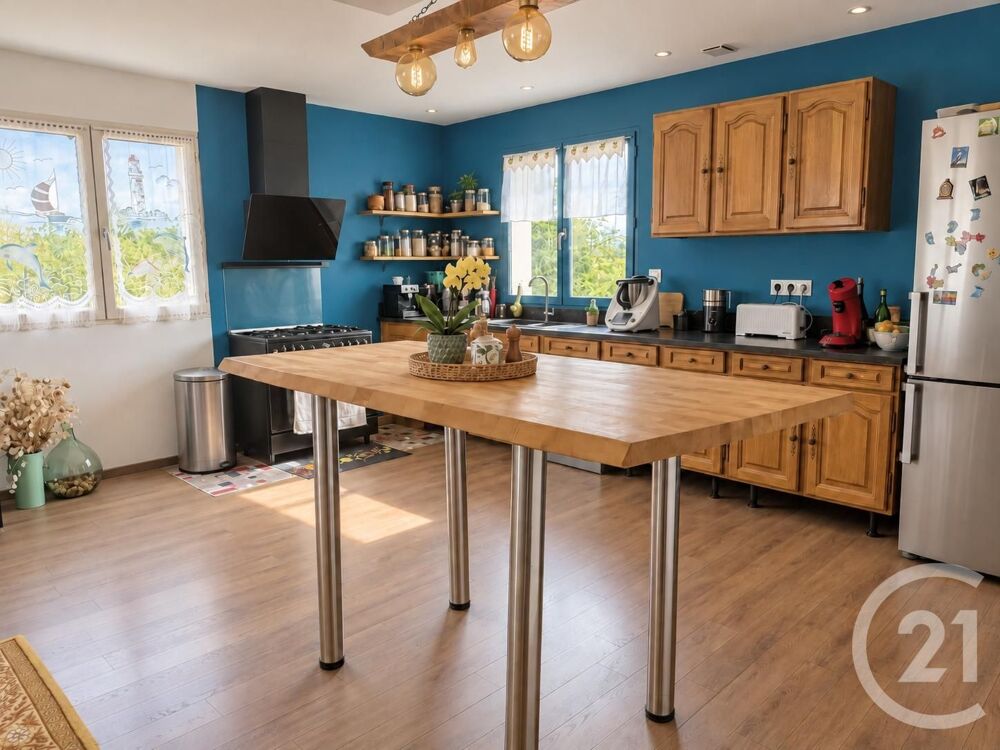 vente Maison - 6 pièce(s) - 200 m² Peyregoux (81440)