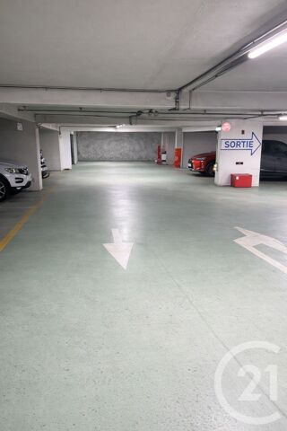  Parking / Garage � vendre 10 m�