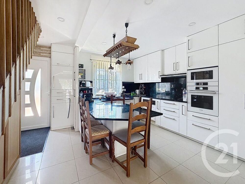 A VENDRE MAISON INDIVIDUELLE - QUARTIER PORT AVIATION<br....