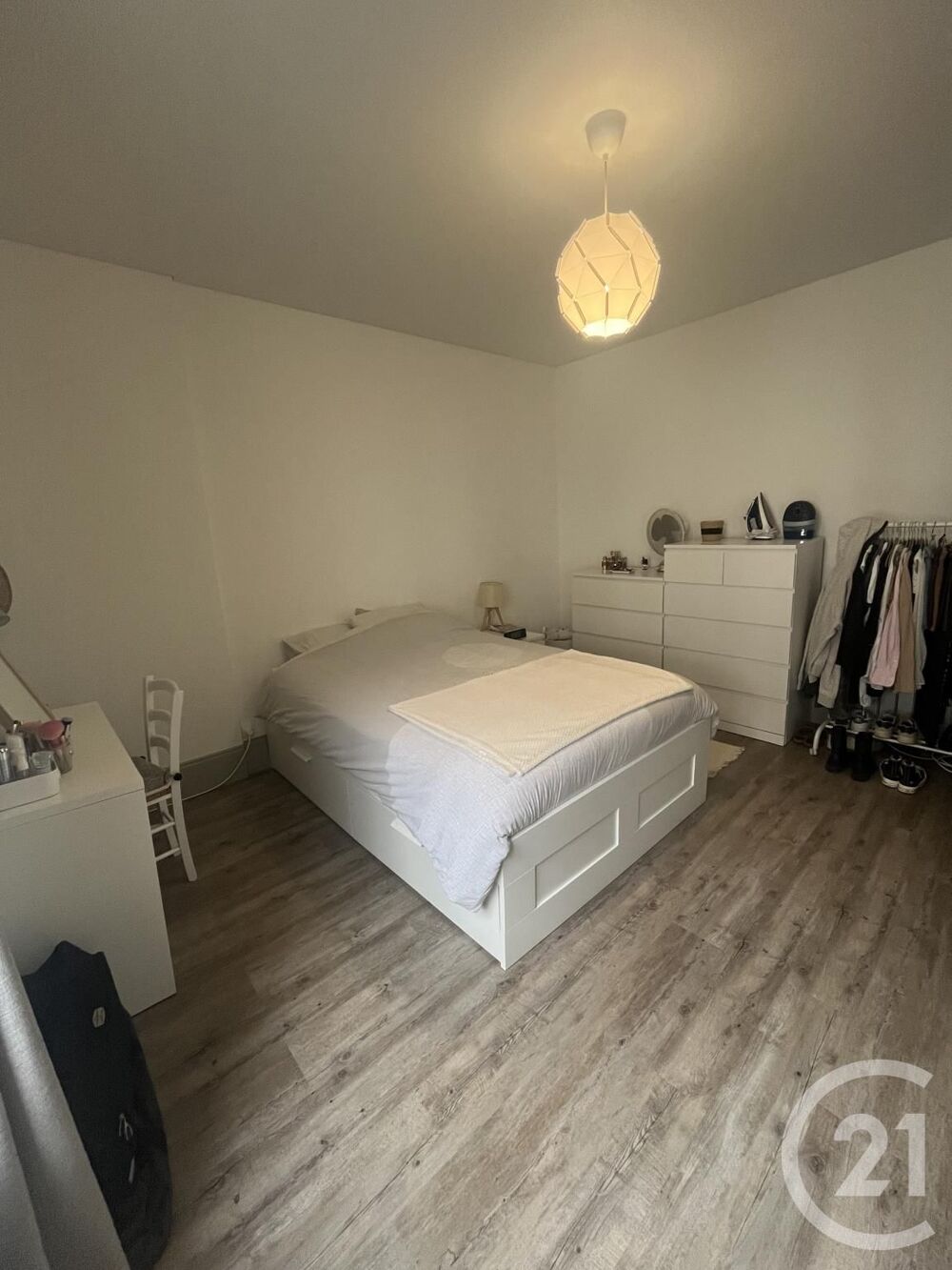 *** Vendu avec LOCATAIRE en place *** Apparteme....
