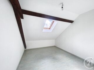 Appartement à louer 3 pièces 60 m²