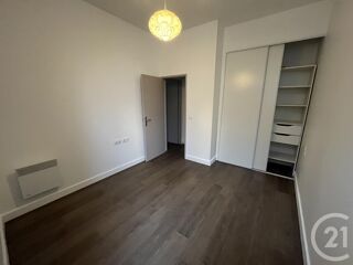  Appartement à louer 3 pièces 67 m²