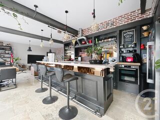  Immeuble � vendre 270 m�