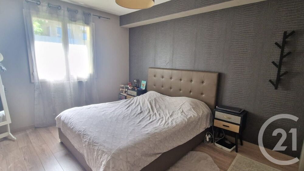vente Appartement - 3 pièce(s) - 84 m² Jassans-Riottier (01480)
