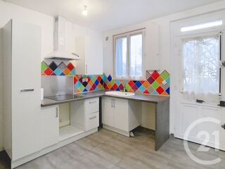  Maison à louer 3 pièces 73 m²