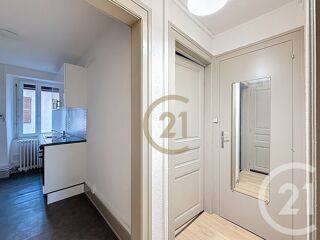  Appartement à louer 2 pièces 34 m²
