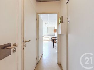  Appartement à louer 1 pièce 21 m²