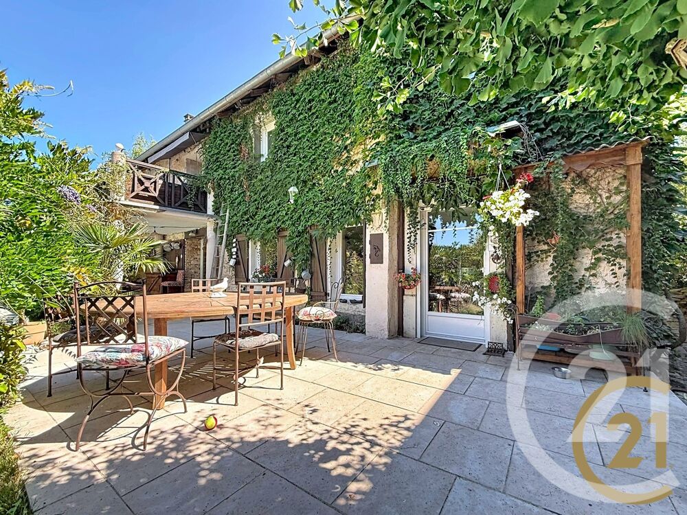 vente Maison - 6 pièce(s) - 250 m² Saint-Julien-lès-Montbéliard (25550)