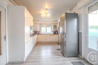  Maison à vendre 8 pièces 245 m²