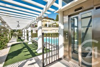  Appartement � louer 4 pi�ces 155 m�