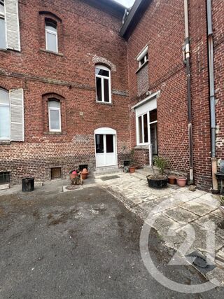 vente Maison - 8 pièce(s) - 424 m² Saint-Quentin (02100)