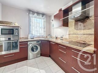  Appartement � vendre 5 pi�ces 98 m�