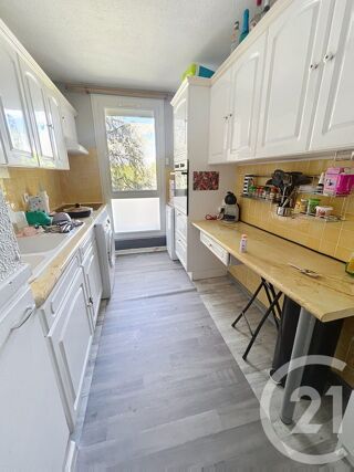  Appartement � vendre 4 pi�ces 95 m�