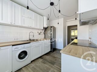  Appartement à louer 3 pièces 59 m²