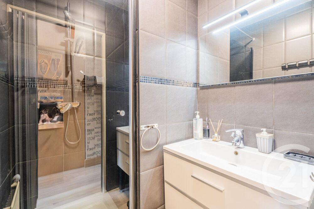 à vendre  Appartement Èze (06360)