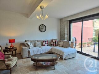  Maison  vendre 13 pices 472 m