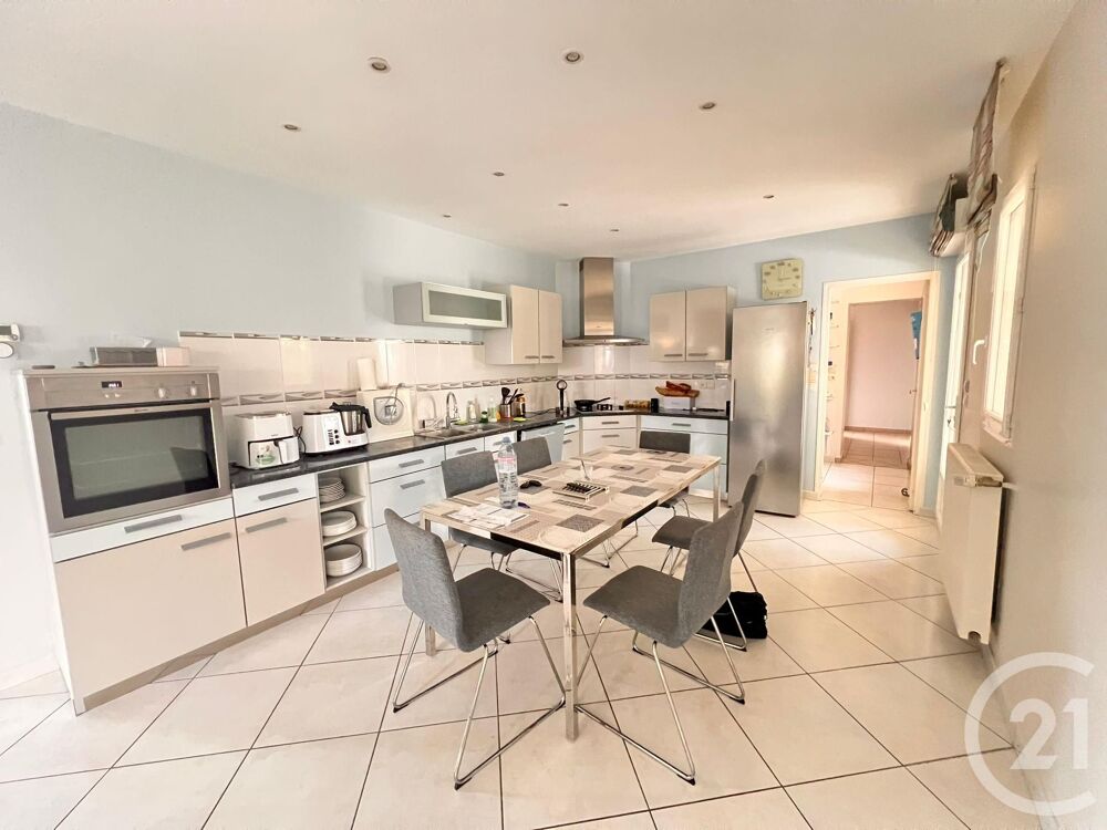 Maison familiale de standing 270 m² habitables Joué-l....