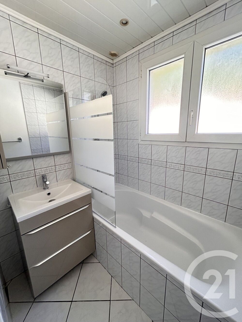 CENTURY 21 LES PORTES DE L'EST à EXINCOURT, vous propose....