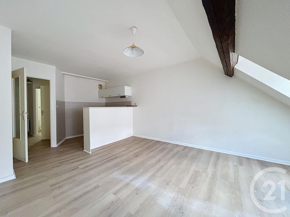 location Appartement - 1 pièce(s) - 32 m² Montbéliard (25200)