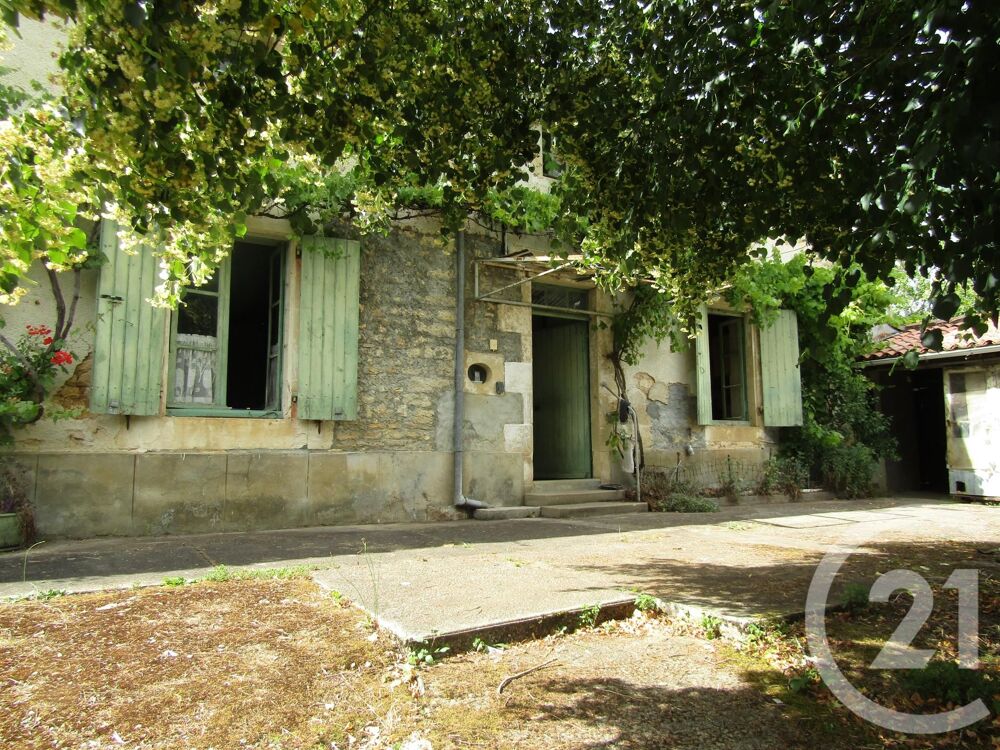 vente Maison - 3 pièce(s) - 160 m² Lezay (79120)
