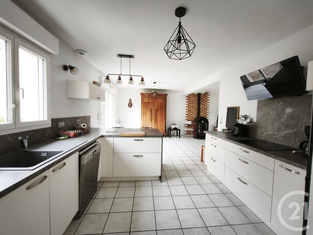 vente Maison - 5 pièce(s) - 152 m² Chambray-lès-Tours (37170)