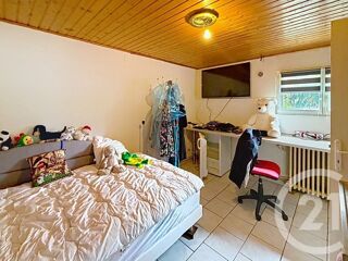  Immeuble à vendre 318 m²