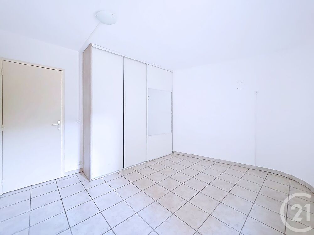 location Appartement - 3 pièce(s) - 54 m² Istres (13800)
