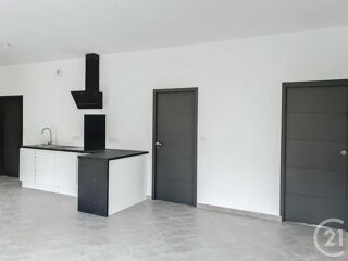  Maison à louer 4 pièces 97 m²