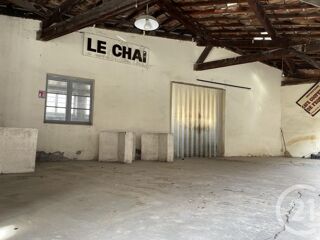  Immeuble � vendre 1587 m�