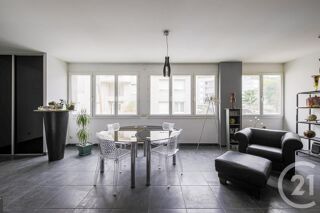  Appartement à vendre 4 pièces 142 m²