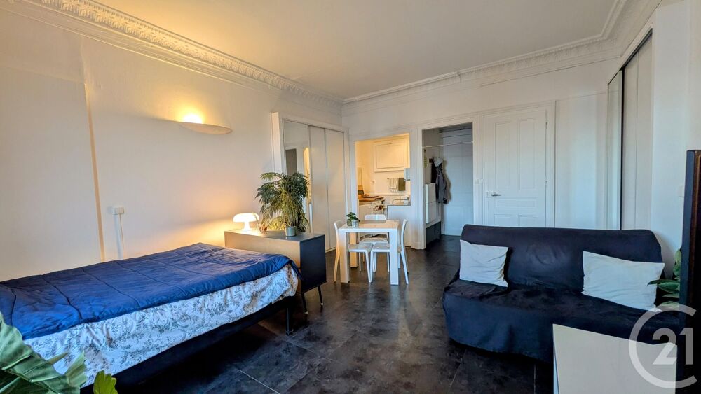 Découvrez ce charmant appartement T1 situé au 4 étage av....