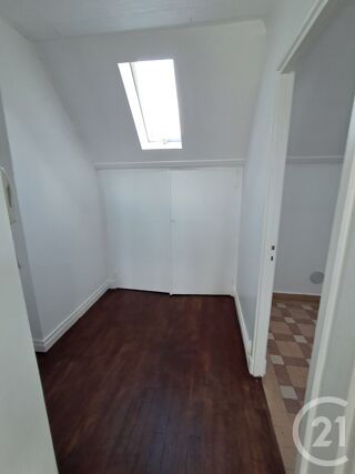  Appartement à louer 1 pièce 30 m²