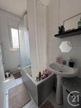 location Appartement - 2 pièce(s) - 45 m² Montdidier (80500)
