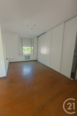  Appartement � louer 2 pi�ces 59 m�