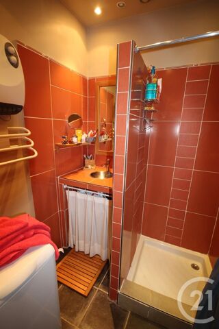  Appartement à louer 2 pièces 38 m²