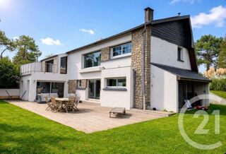 Maison 8 pièces 210 m² · à Condette · 210 m² · 1 095 000 €