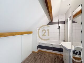  Appartement � louer 2 pi�ces 52 m�