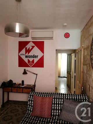  Immeuble � vendre 205 m�