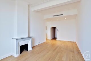  Appartement  vendre 4 pices 135 m