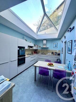  Maison � vendre 6 pi�ces 165 m�