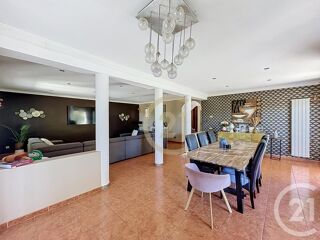  Maison à vendre 8 pièces 217 m²
