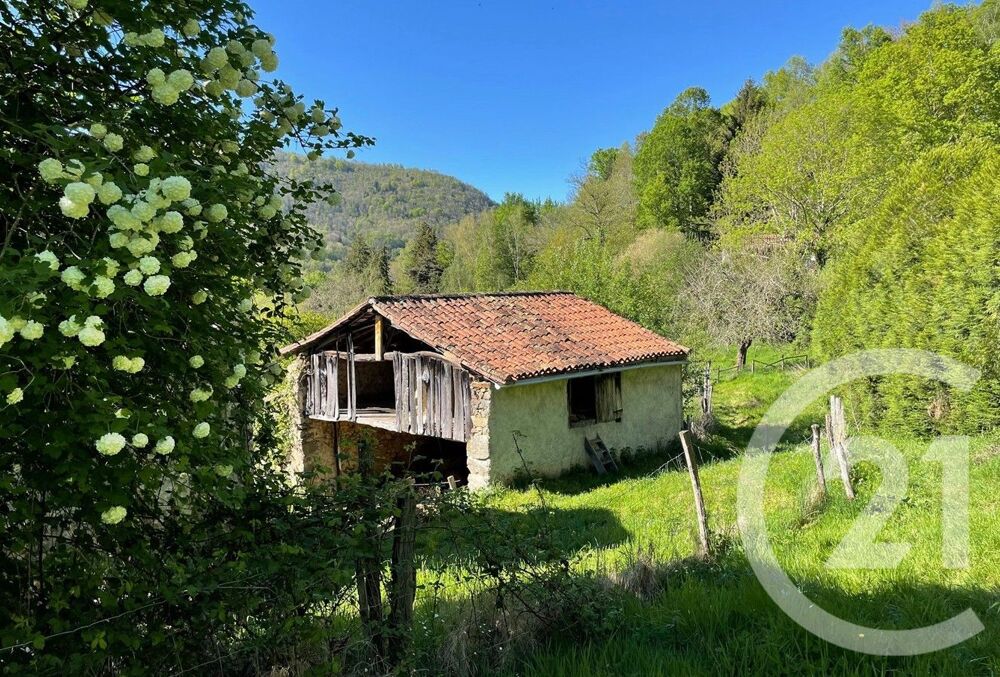 « LES SOURCES - ENSEMBLE IMMOBILIER COMPOSÉ DE TROIS LO....