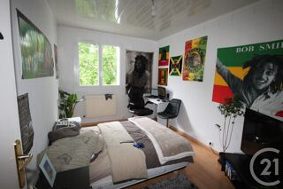  Appartement à louer 4 pièces 71 m²