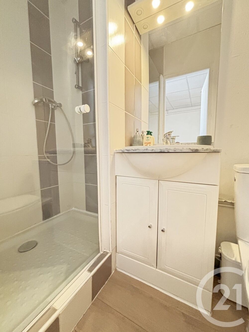location Appartement - 1 pièce(s) - 16 m² Aix-les-Bains (73100)