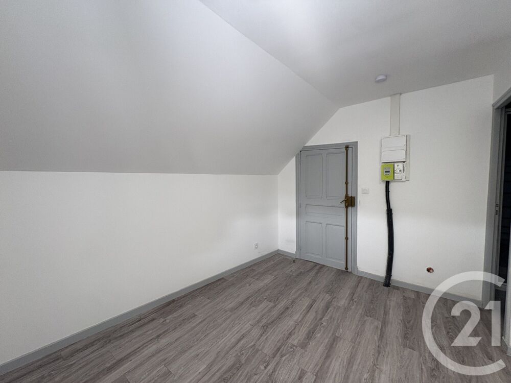 location Appartement - 1 pièce(s) - 16 m² Saint-Quentin (02100)