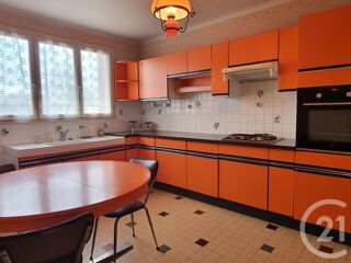  Maison � vendre 6 pi�ces 270 m�