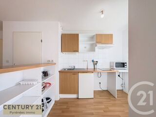  Appartement à louer 2 pièces 45 m²