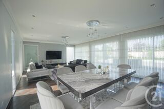  Maison � louer 7 pi�ces 255 m�