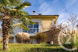  Maison  vendre 6 pices 200 m